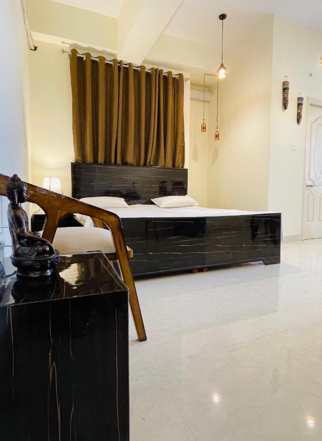 Apartament Upre Waranasi Zewnętrze zdjęcie