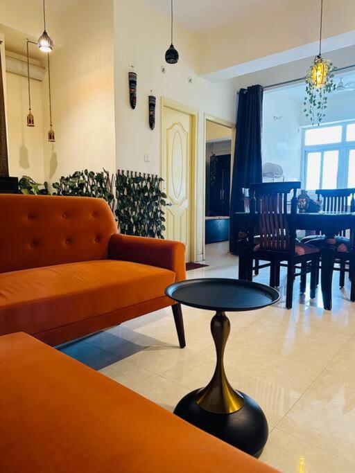Apartament Upre Waranasi Zewnętrze zdjęcie